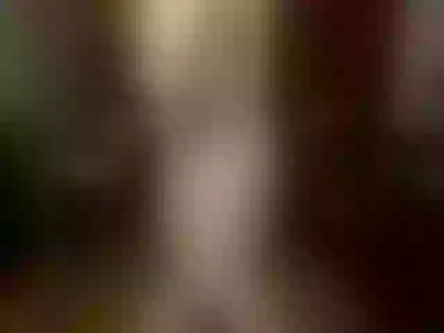 Live sex webcam photo for WildestKitten #260983930
