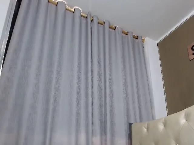 Live sex webcam photo for ScarletDsire #260834713