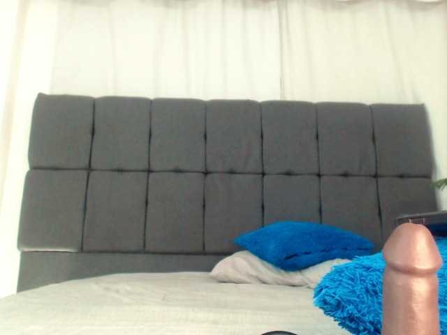 Live sex webcam photo for LaurenHills #253684505