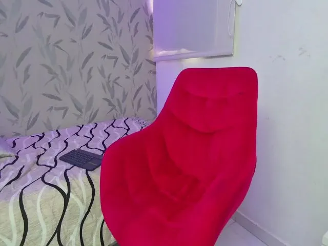 Live sex webcam photo for Katie_teen #255097218