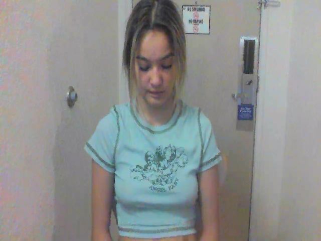 Live sex webcam photo for Qxeen_jasmin #260391422