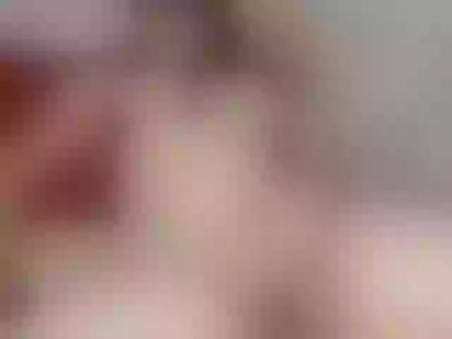 Live sex webcam photo for Liligold2 #245804540