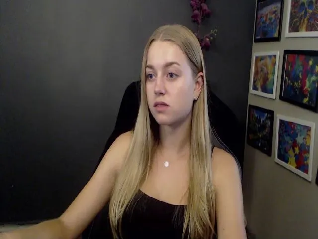 Live sex webcam photo for LUSTerica #253066061