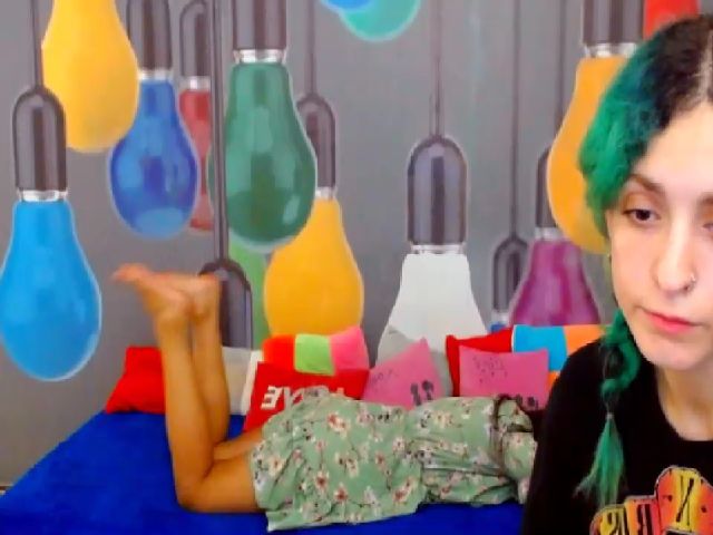 Live sex webcam photo for JordanFrank #263613713