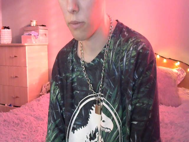 Live sex webcam photo for BellaRaim #256876415