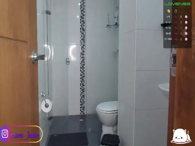 Live sex webcam photo for Loren_w #264082404