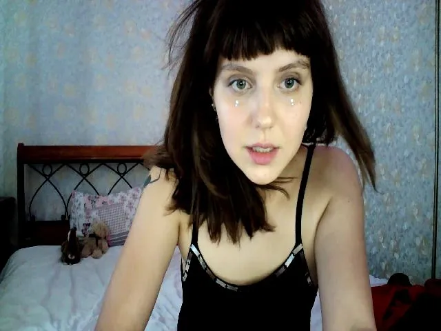 Live sex webcam photo for LiLMasha #253780015