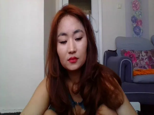 Live sex webcam photo for AsianDoll2000 #254720718