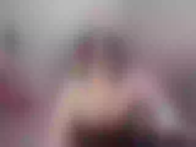 Live sex webcam photo for VictoriaRom #263033766