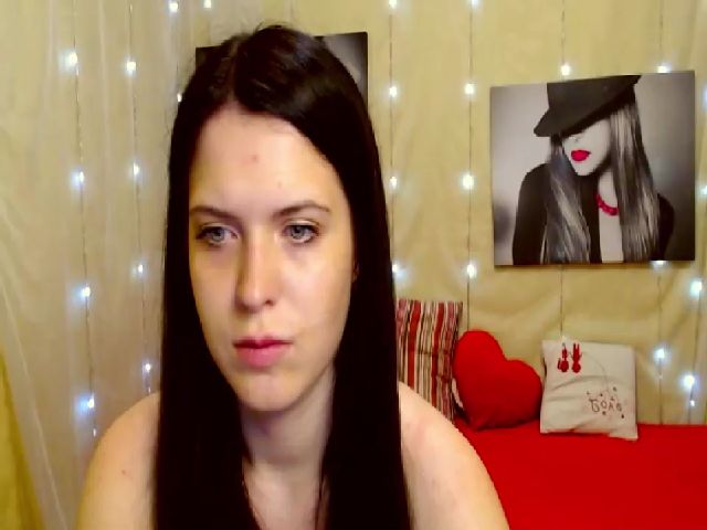 Live sex webcam photo for Antonia_W_ #262289212