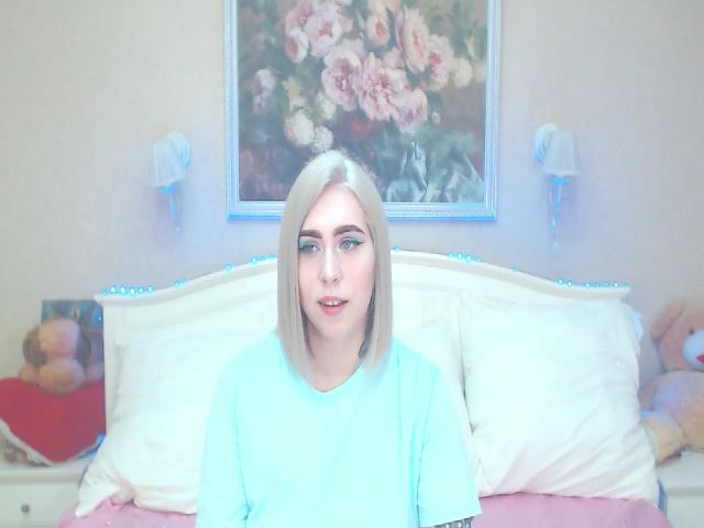 Live sex webcam photo for AmaliaDiva #264554033