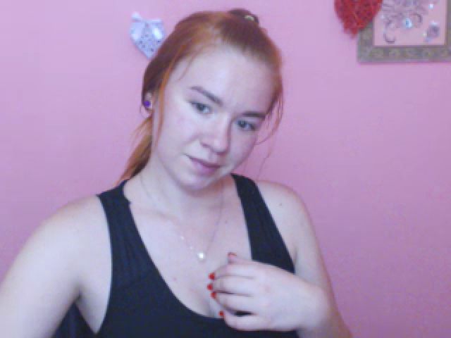 Live sex webcam photo for JiMiola #260712258