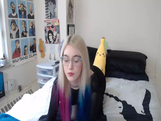 Live sex webcam photo for AnnaTame #265064356