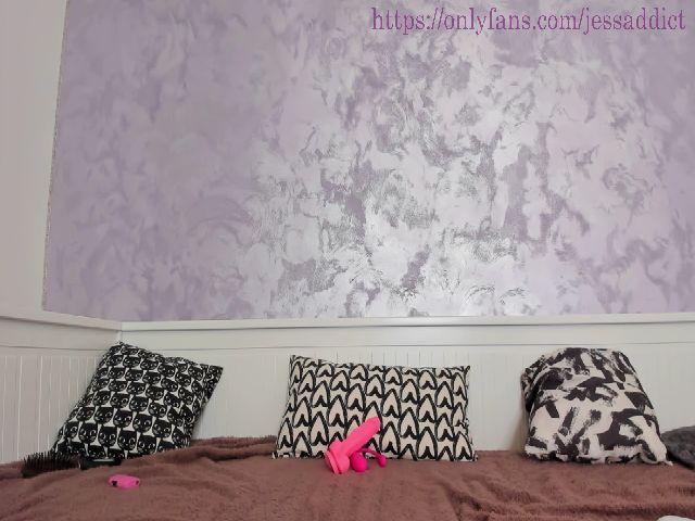 Live sex webcam photo for JessAddict #252642941