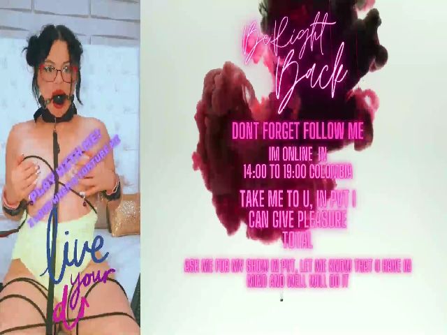 Live sex webcam photo for Esmeralda_R #257812642