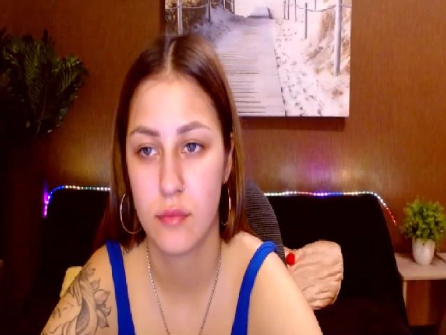 Live sex webcam photo for MsDream_ #254752362