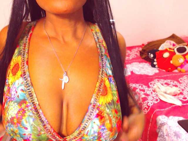 Live sex webcam photo for LizaDouson #241415979