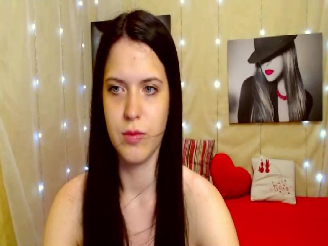 Live sex webcam photo for Antonia_W_ #262292436