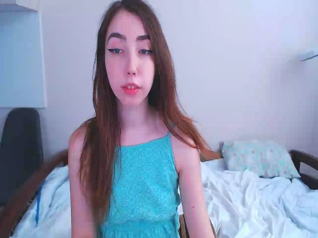 Live sex webcam photo for JuliPeach #255274979