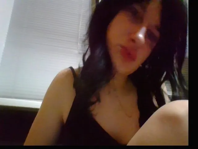 Live sex webcam photo for MagikBaby #252299736