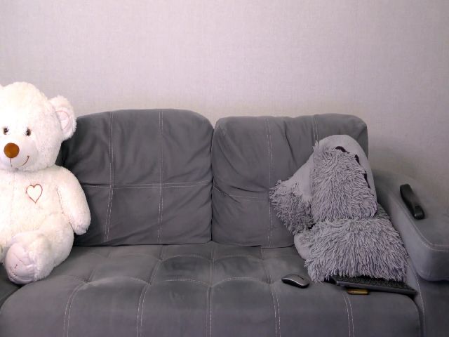 Live sex webcam photo for EvelinaFox #253799092