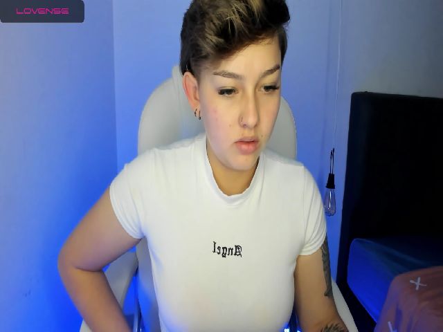 Live sex webcam photo for SalemJimenez #253340849