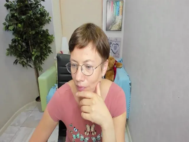 Live sex webcam photo for ConstanciaGod #257043557