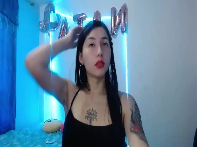 Live sex webcam photo for Hot_skinny_ #253859185