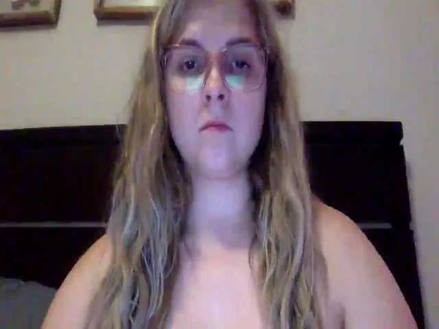 Live sex webcam photo for j3nnamatic #262815558