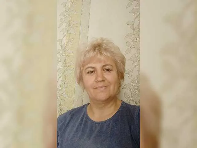 Live sex webcam photo for AngelaFamez #246552355