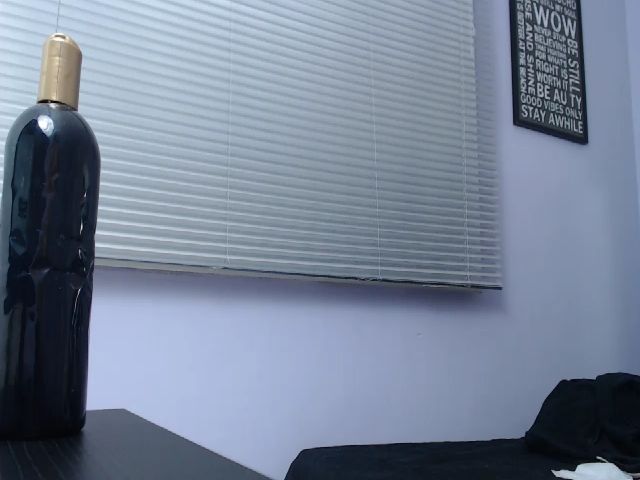 Live sex webcam photo for Pythonissa97 #260725952