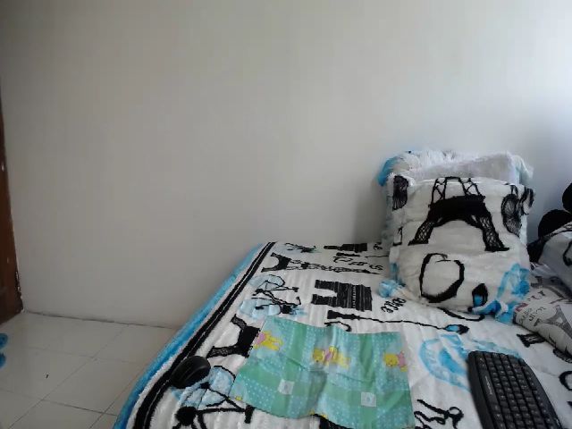 Live sex webcam photo for GracieVice #255711373