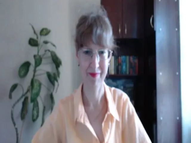 Live sex webcam photo for Superledystar #252503229