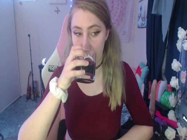 Live sex webcam photo for Chloe_Luna #254722838