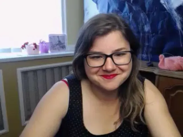 Live sex webcam photo for MonLais #258063260