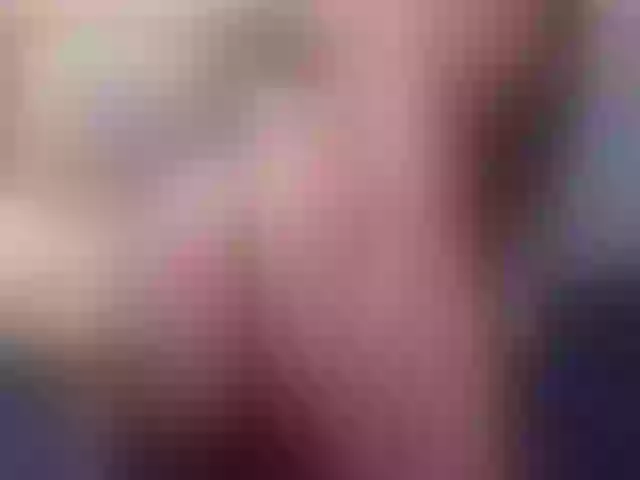 Live sex webcam photo for Explodeinmex #259979536
