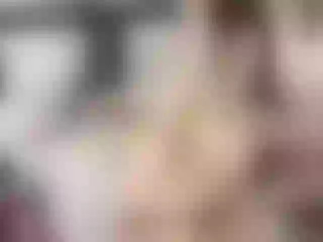 Live sex webcam photo for Elliza717 #254670422