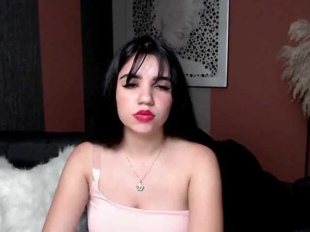 Live sex webcam photo for SummerHayes #240902639