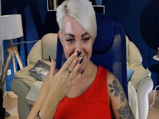 Live sex webcam photo for AkioTy #253720373