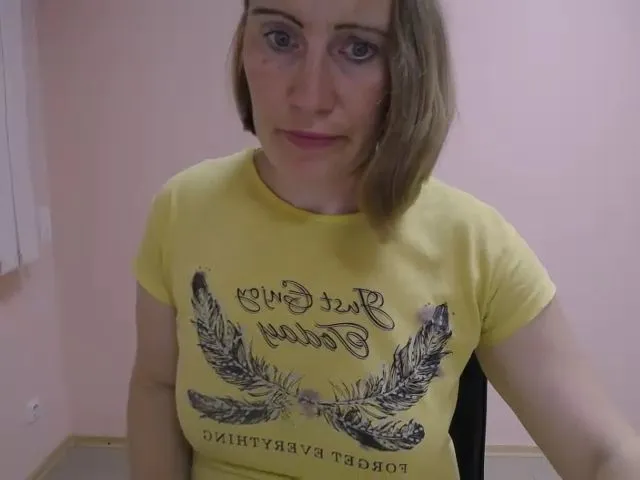 Live sex webcam photo for ChloePlay #254564764