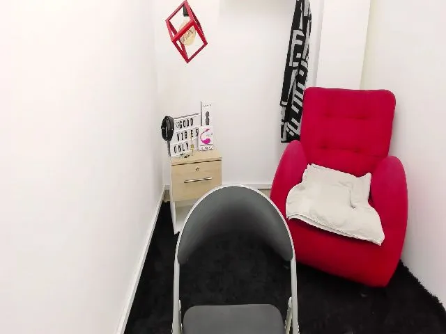 Live sex webcam photo for Catalinacasas #256110047