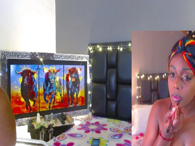 Live sex webcam photo for Canela01 #256262601