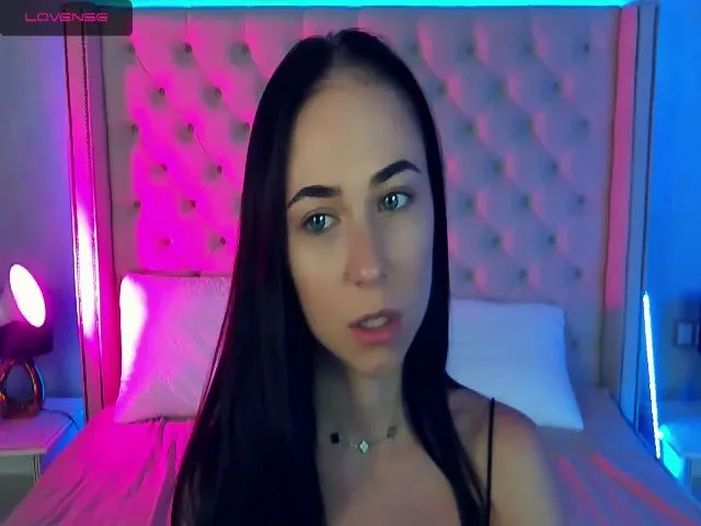 Live sex webcam photo for MilkaBabyDoll #255970167