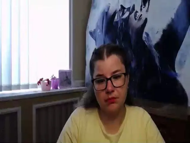 Live sex webcam photo for MonLais #259810831