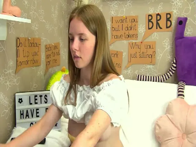 Live sex webcam photo for CaNaDaDi #254751969