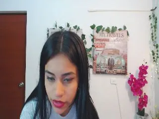 Live sex webcam photo for Lili_cutee #251909030