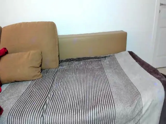 Live sex webcam photo for Jessy4Lovex #258523400
