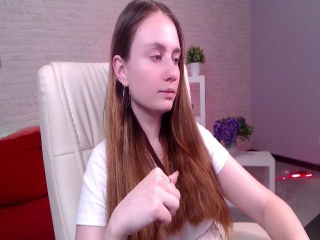 Live sex webcam photo for MissTianaa #253485205