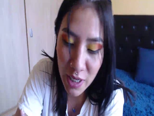 Live sex webcam photo for Emmaafox #262196569