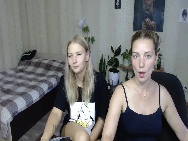Live sex webcam photo for UrBlack_Kitty #263135317